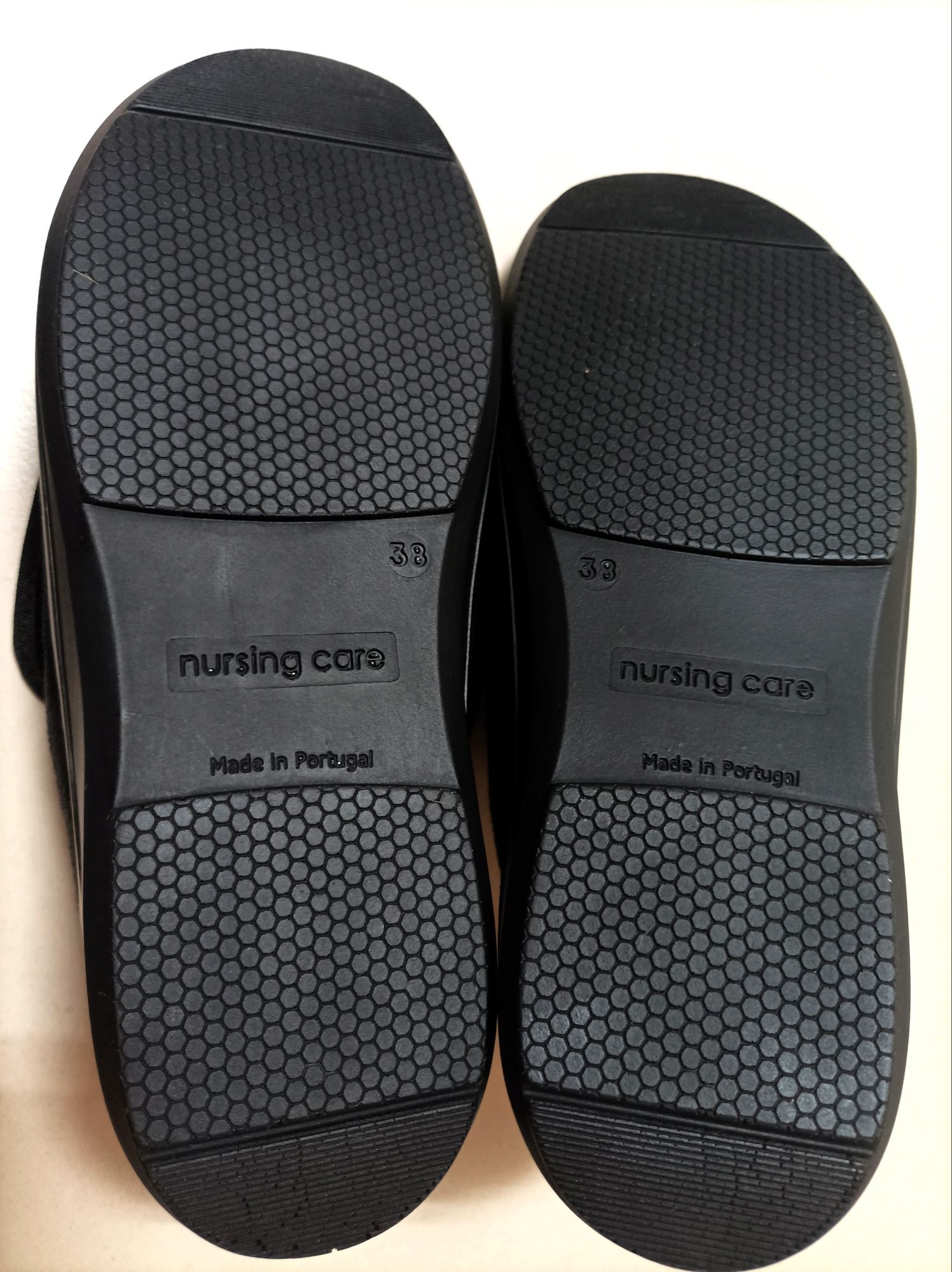 Sapatos Pantufa ortopédicos marca Nursing Care (Novos - T. 38)