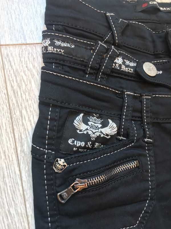cipo and baxx czarne spodnie jeansy rurki alternative skinny rock