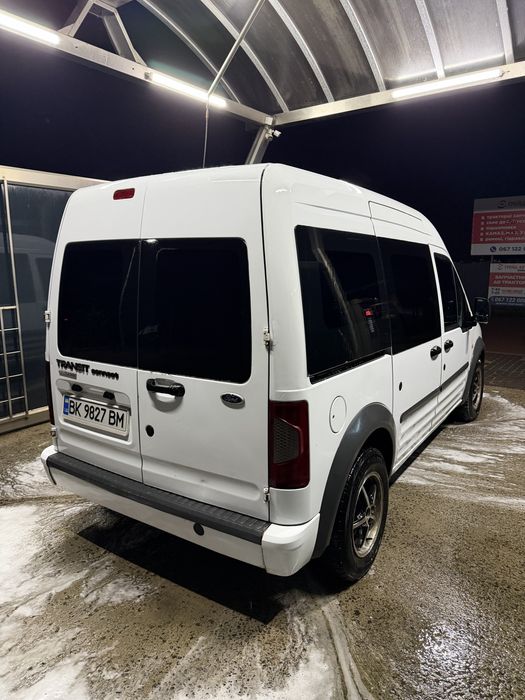 Ford transit conect 2010