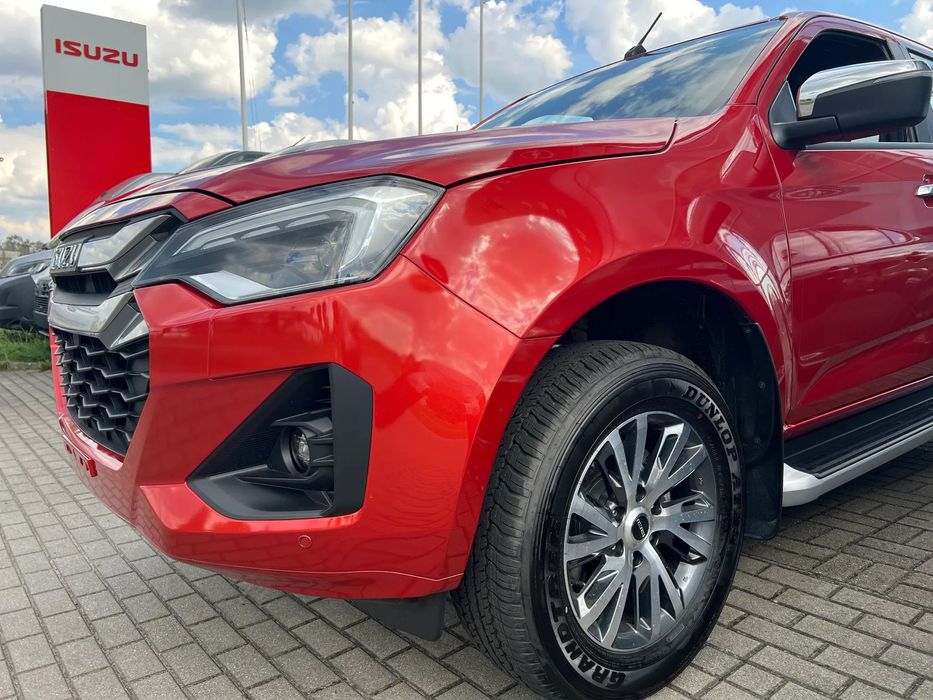 Isuzu D-Max Nowy Model Face Lifting podwójna kabina Automat LSX leasing od 101%