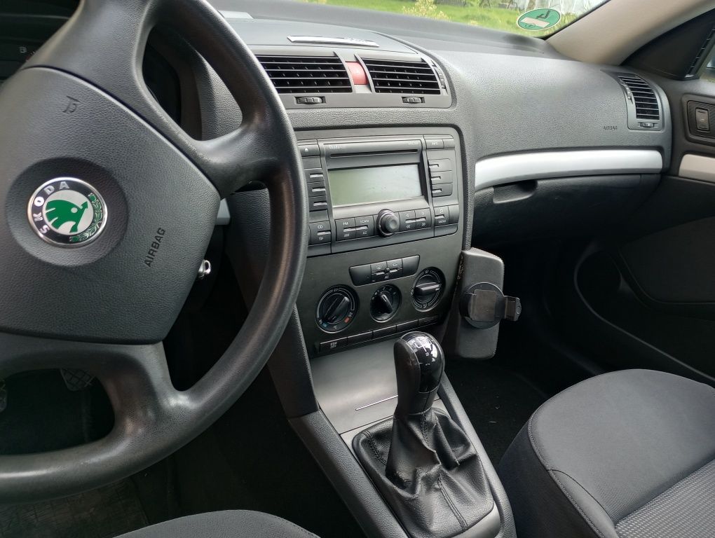 Skoda Octavia 2 po przeglądzie w DE stan bdb