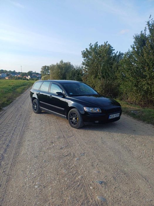 Volvo v50 1.6d 2005 rok