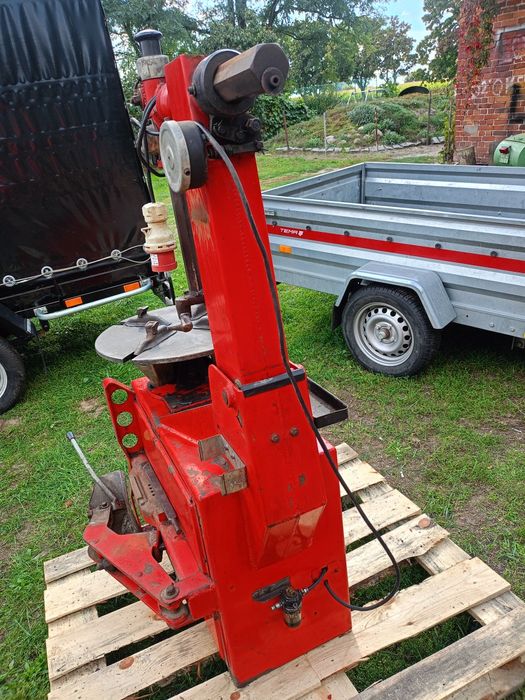 Montażownica corghi do kół opon