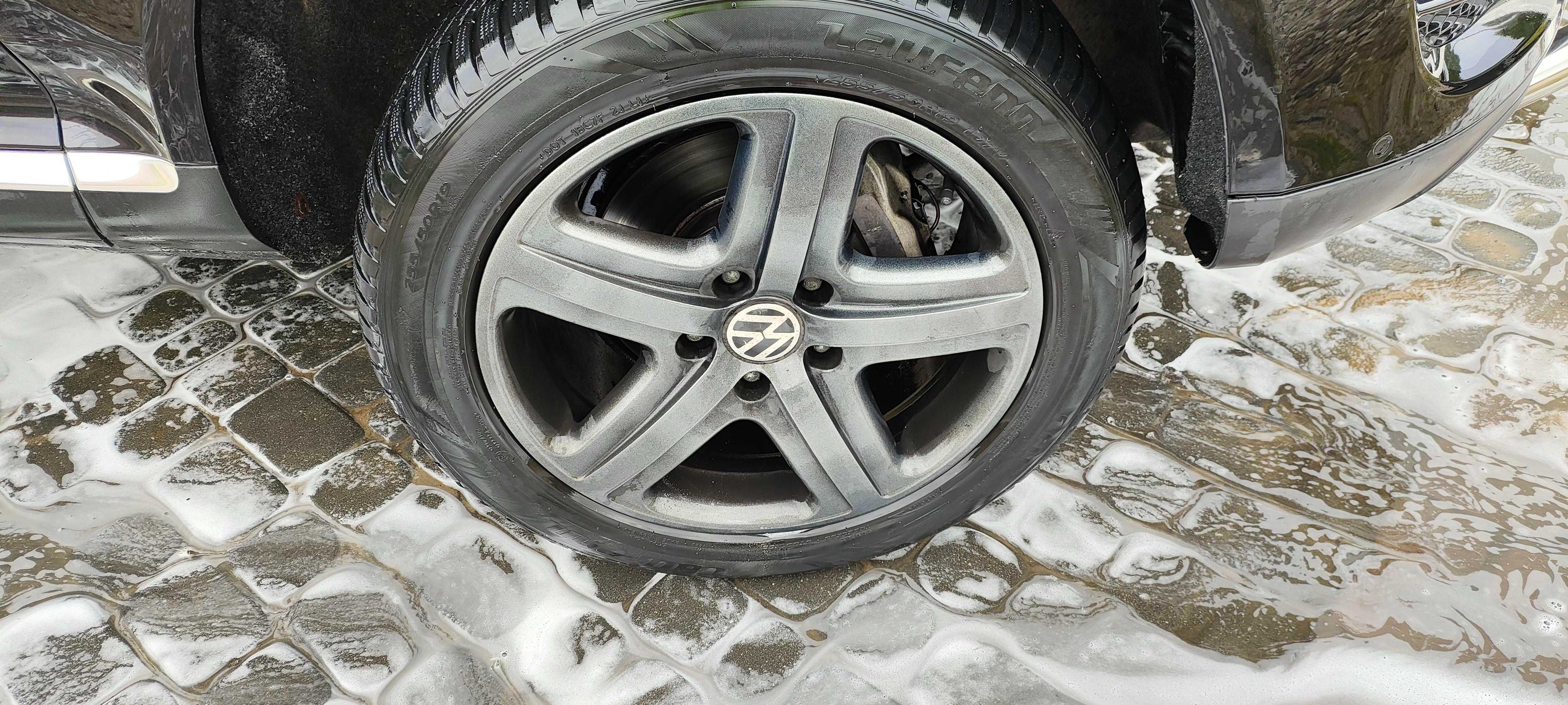 oryginalne felgi w grafitowym kolorze