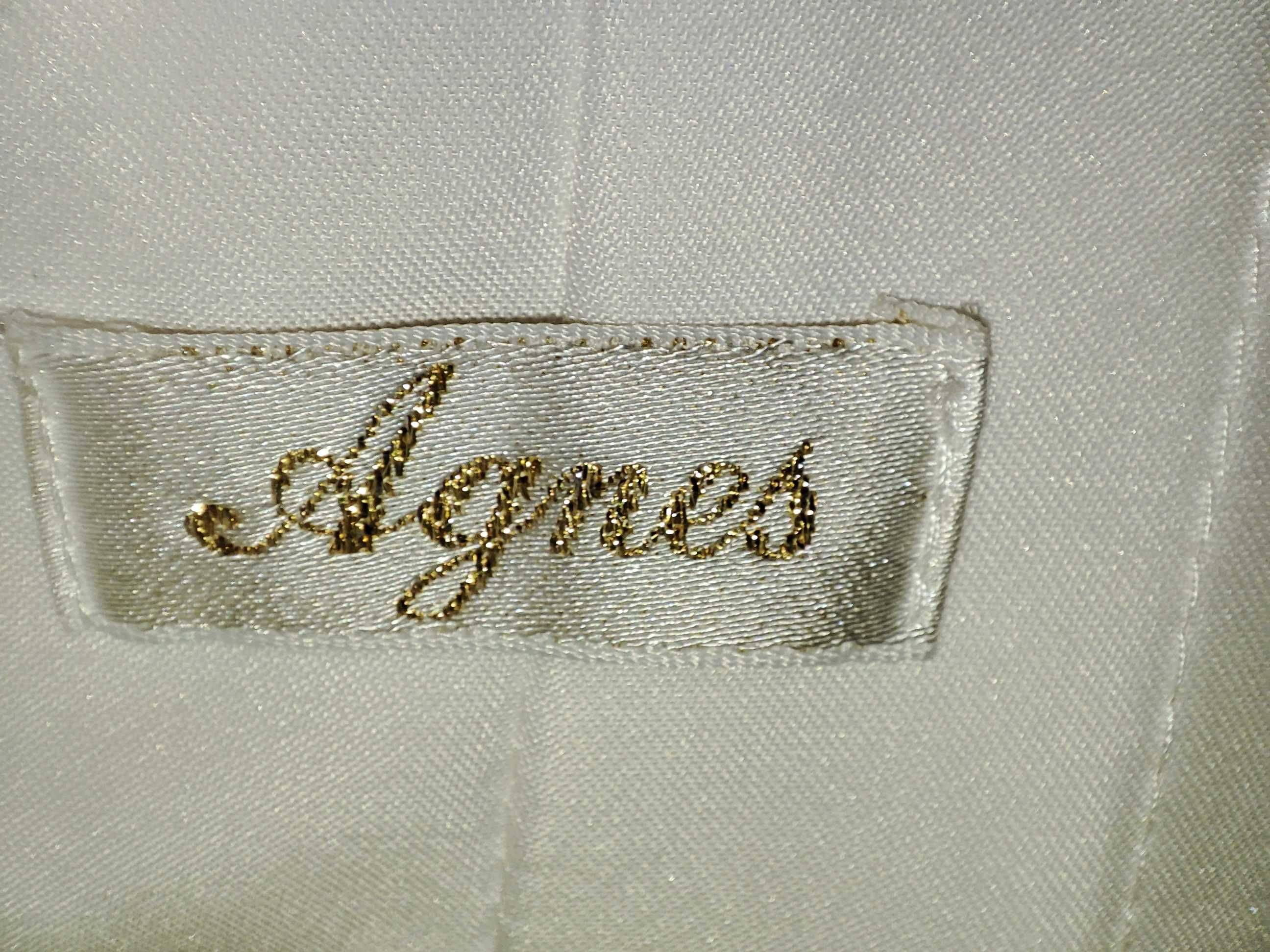 Suknia ślubna firmy Agnes