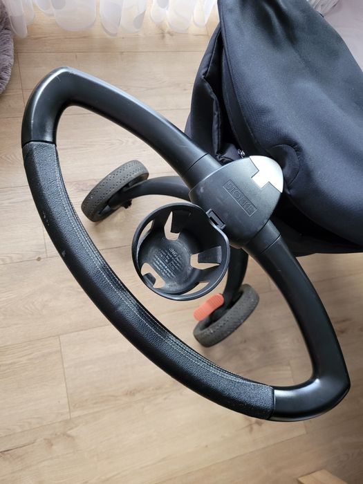 Wózek Strokke Xplory 2w1 - gondola + spacerówka + śpiworek