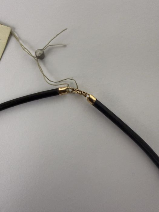 Новый каучуковый шнурок с золотым замком 585 пробы Zarina 45см