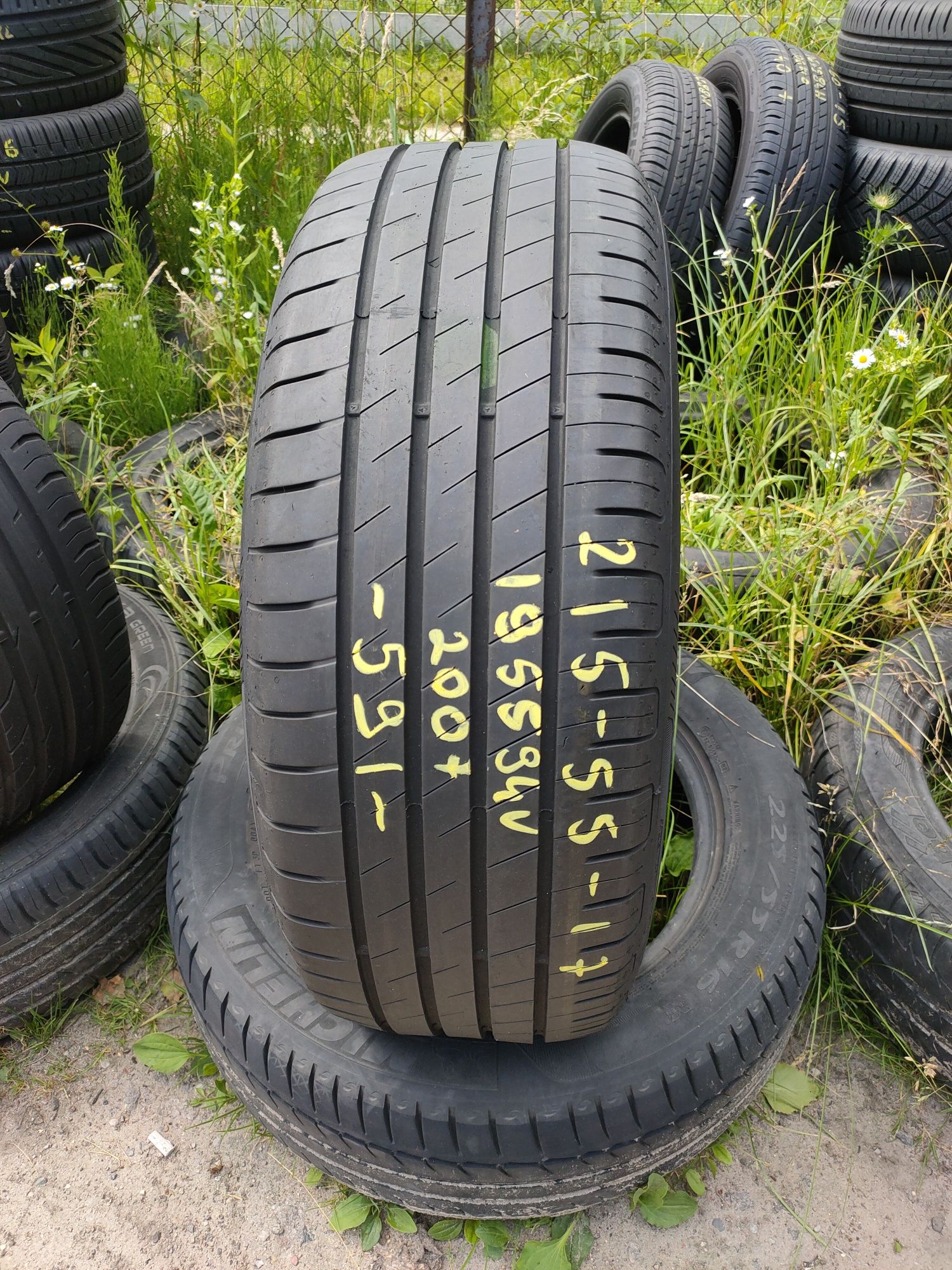 591 1x215/55R17 94V GoodYear EfficientGrip Performance 2019r 5.5mm FAK