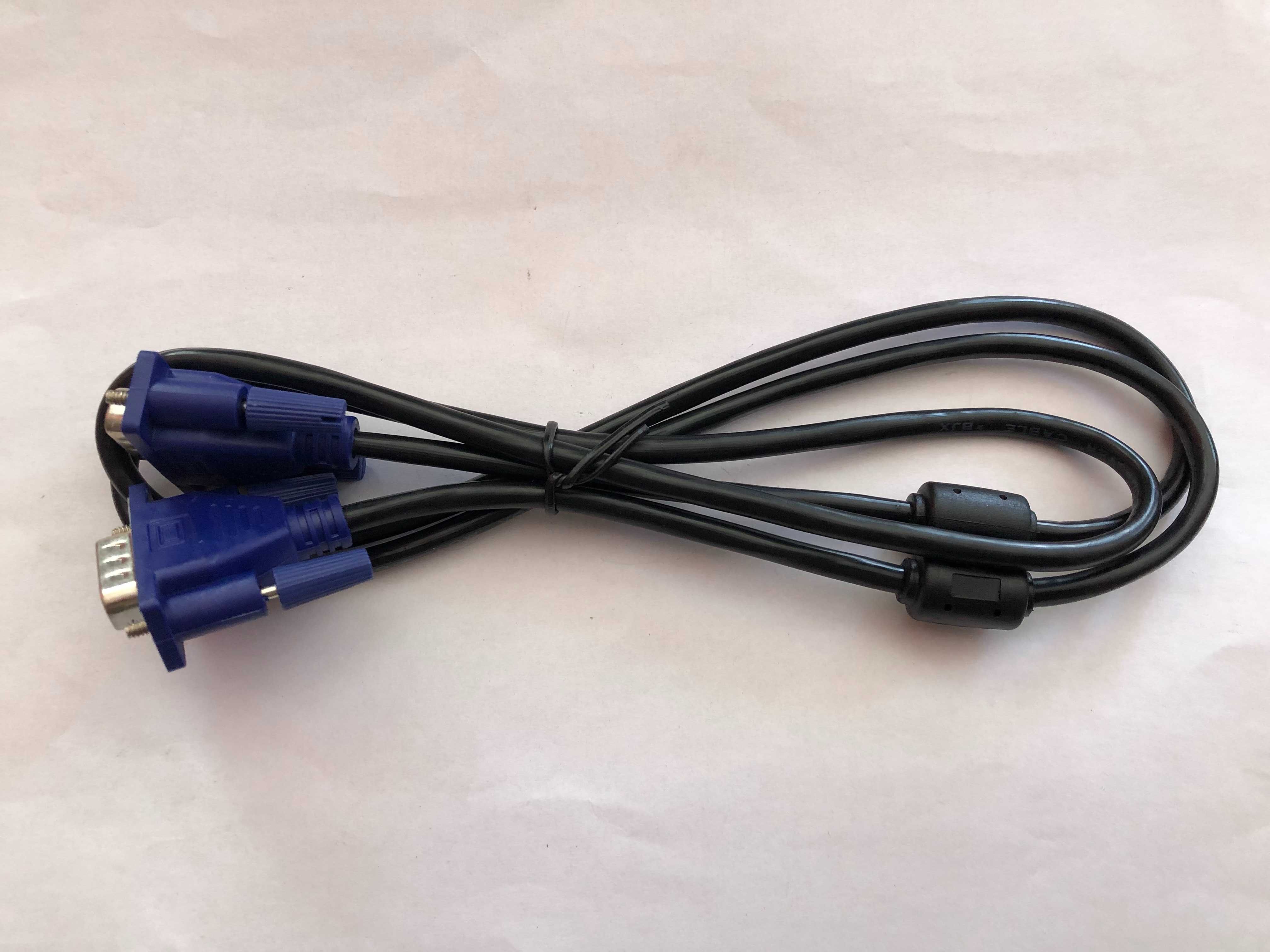 Kabel przewód VGA-VGA do połączenia komputera z monitorem