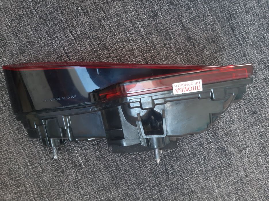 фонари задние, стопы, (бегующая строка) на Audi a4 b9 оригинал