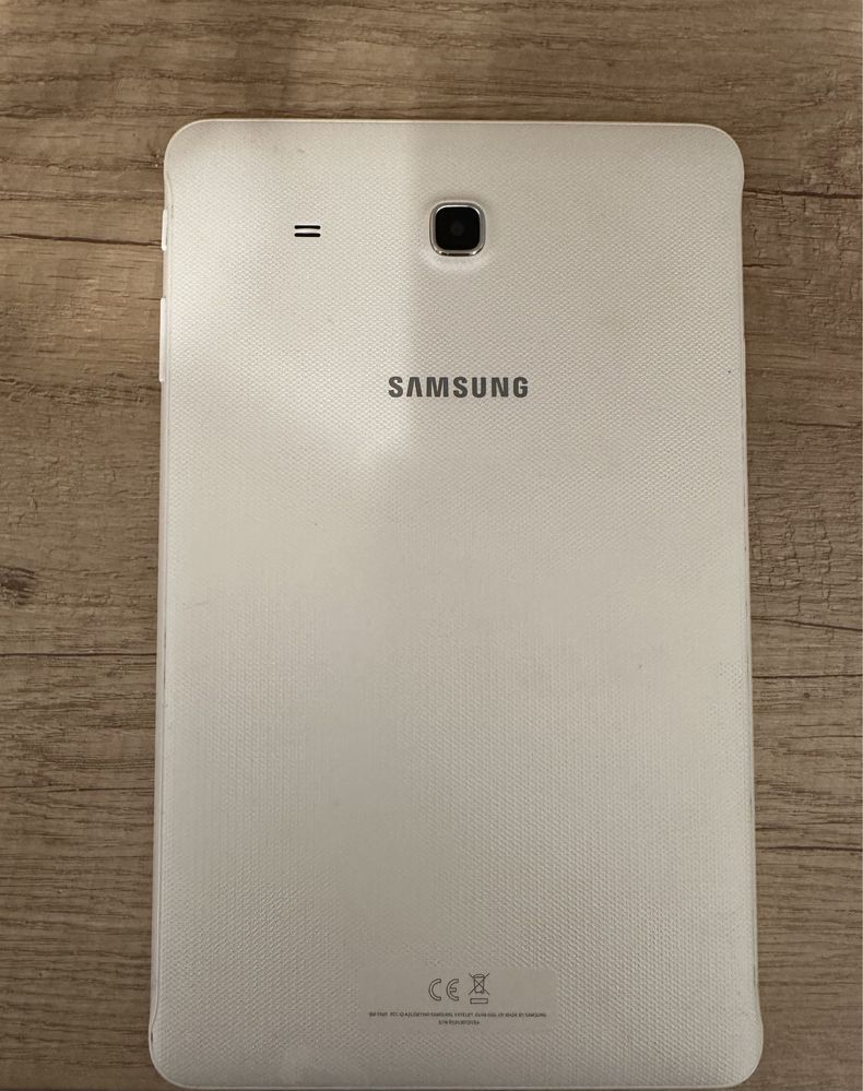 Tablet Samsung TAB E