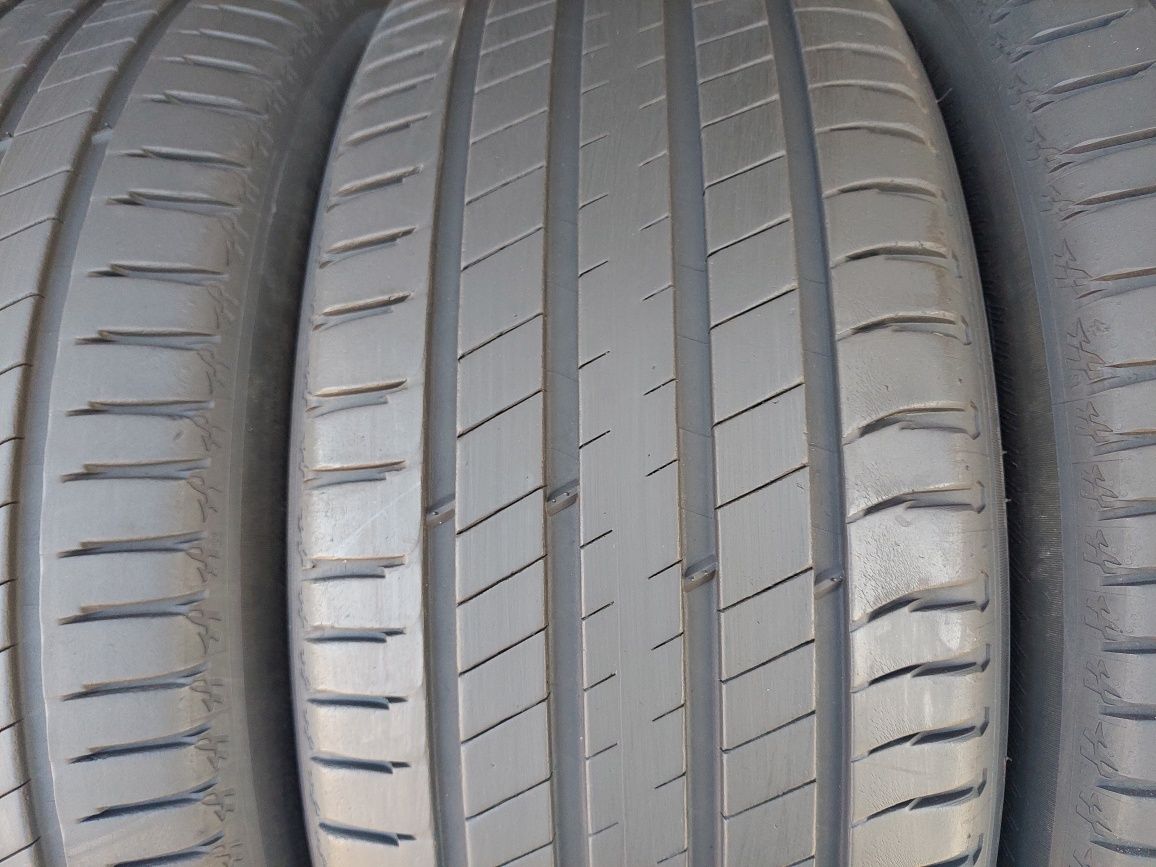 235.55.R18 Michelin 235 55 18