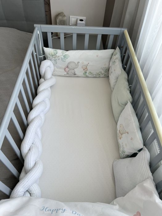 Бортики в ліжечко