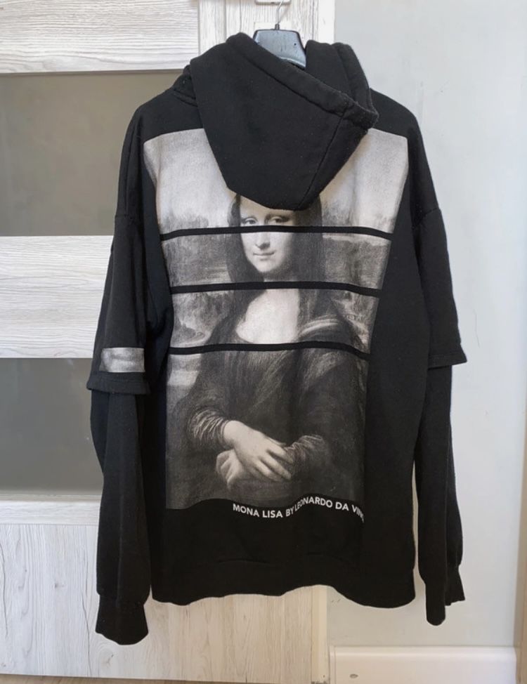 Bluza Mona Lisa Pull & Bear