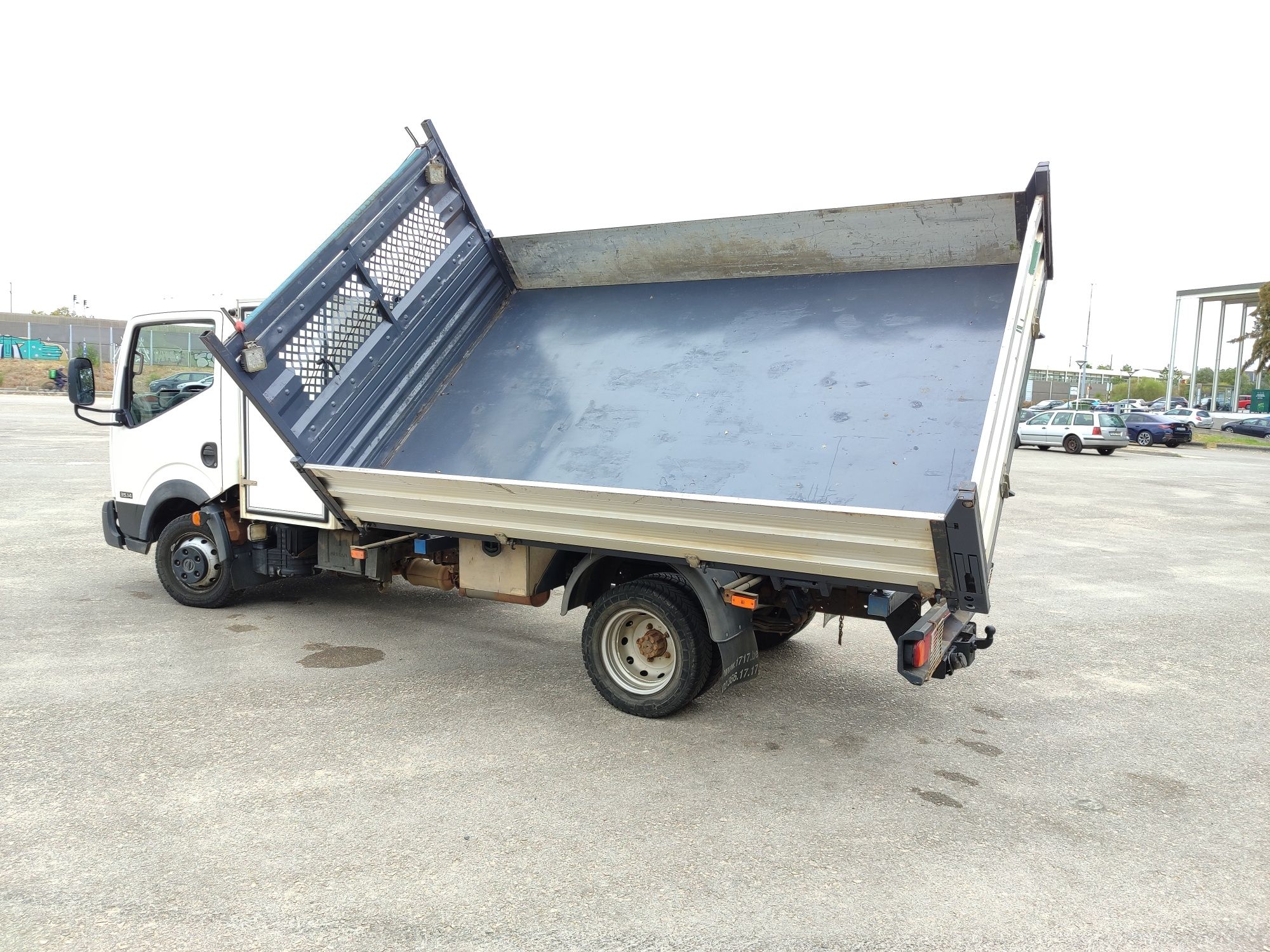 Nissan Cabstar 2.5TD Basculante