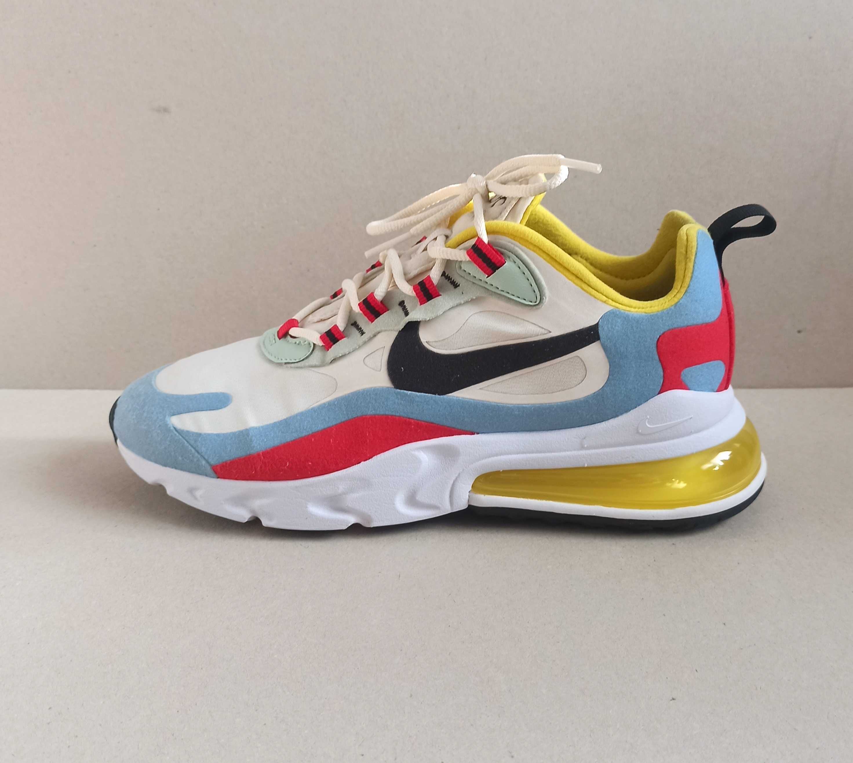 Damskie buty Nike Air Max 270 React roz.38,5