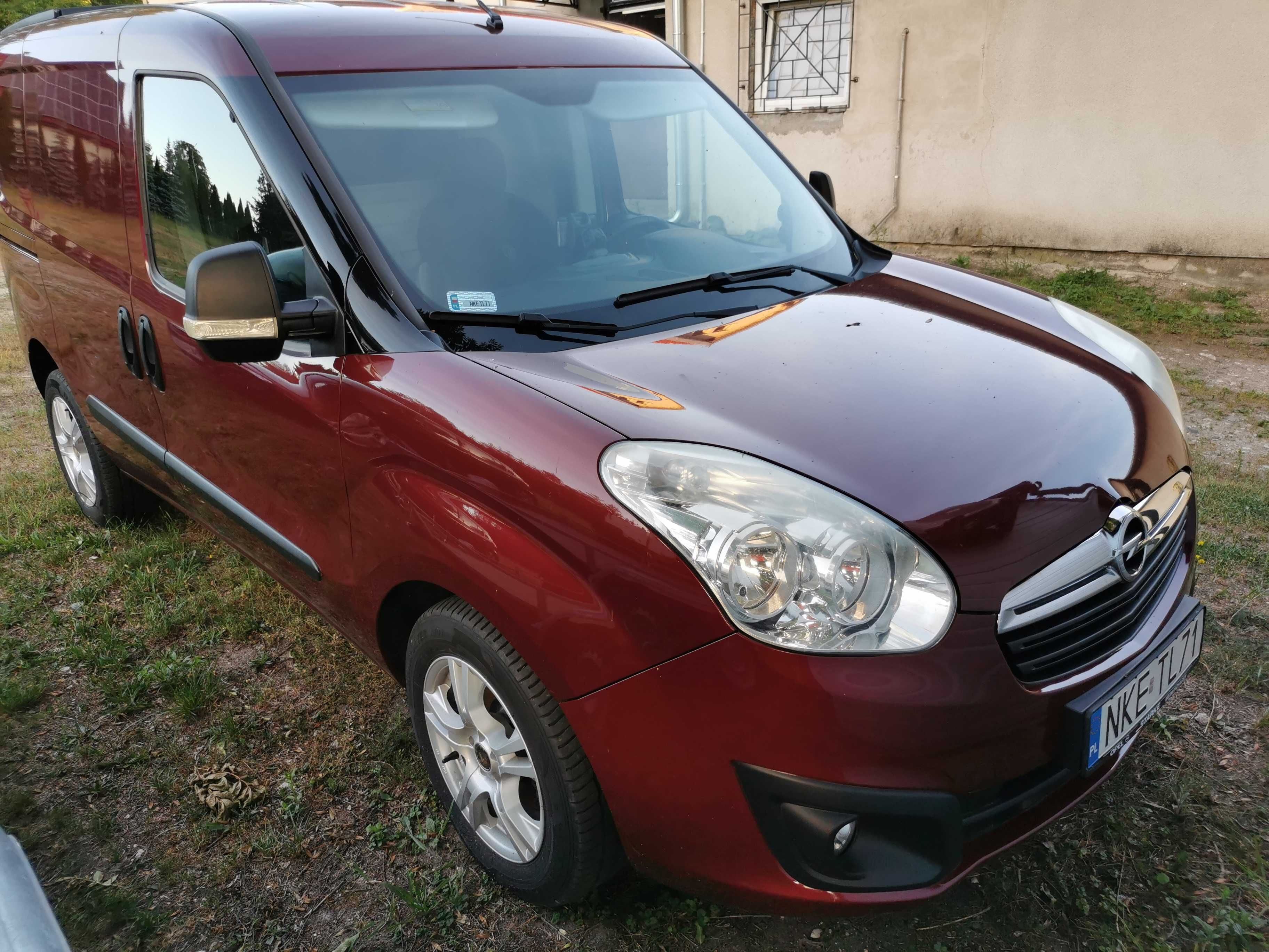 Opel Combo 1.3 CDTI 90 KM klimatyzacja