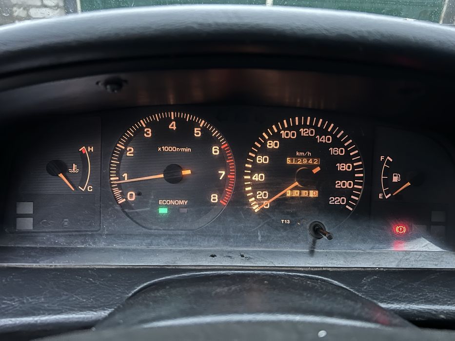 Toyota carina газ, бензин. На ходу