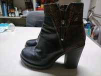 Botins castanhos