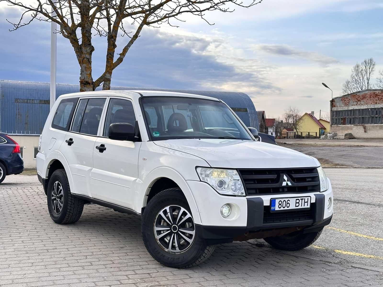 Mitsubishi Pajero 2008 рік. 3.2 TDI 4X4 DIESEL механіка.