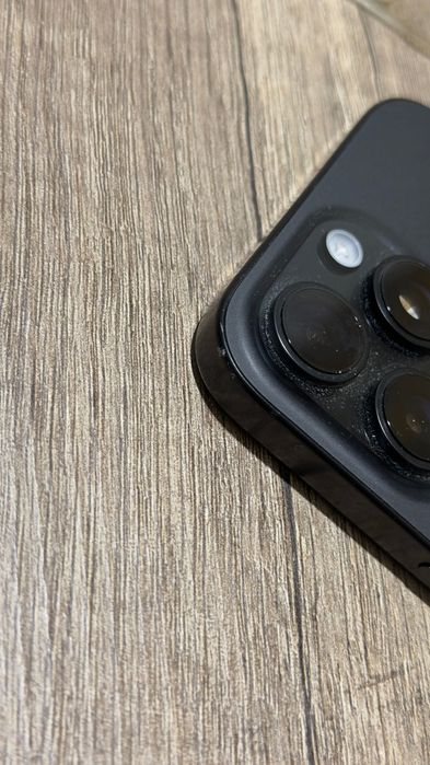 iPhone 16 Pro Max Ttitannium Black 256gb (com garantia)