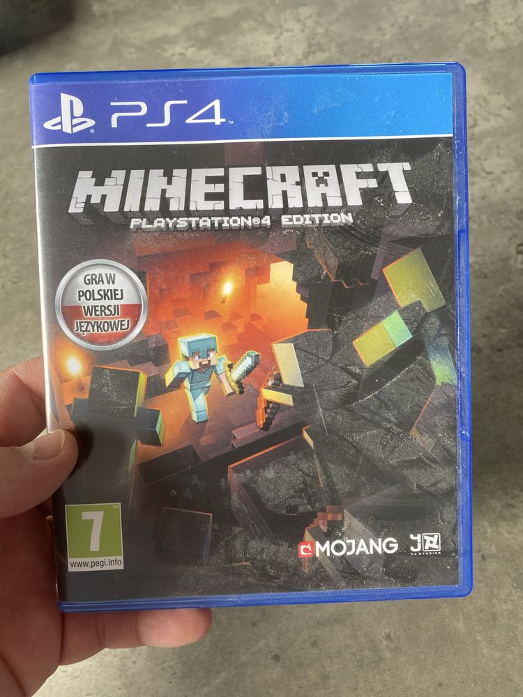 Ps4 pro 1tb 3 pady