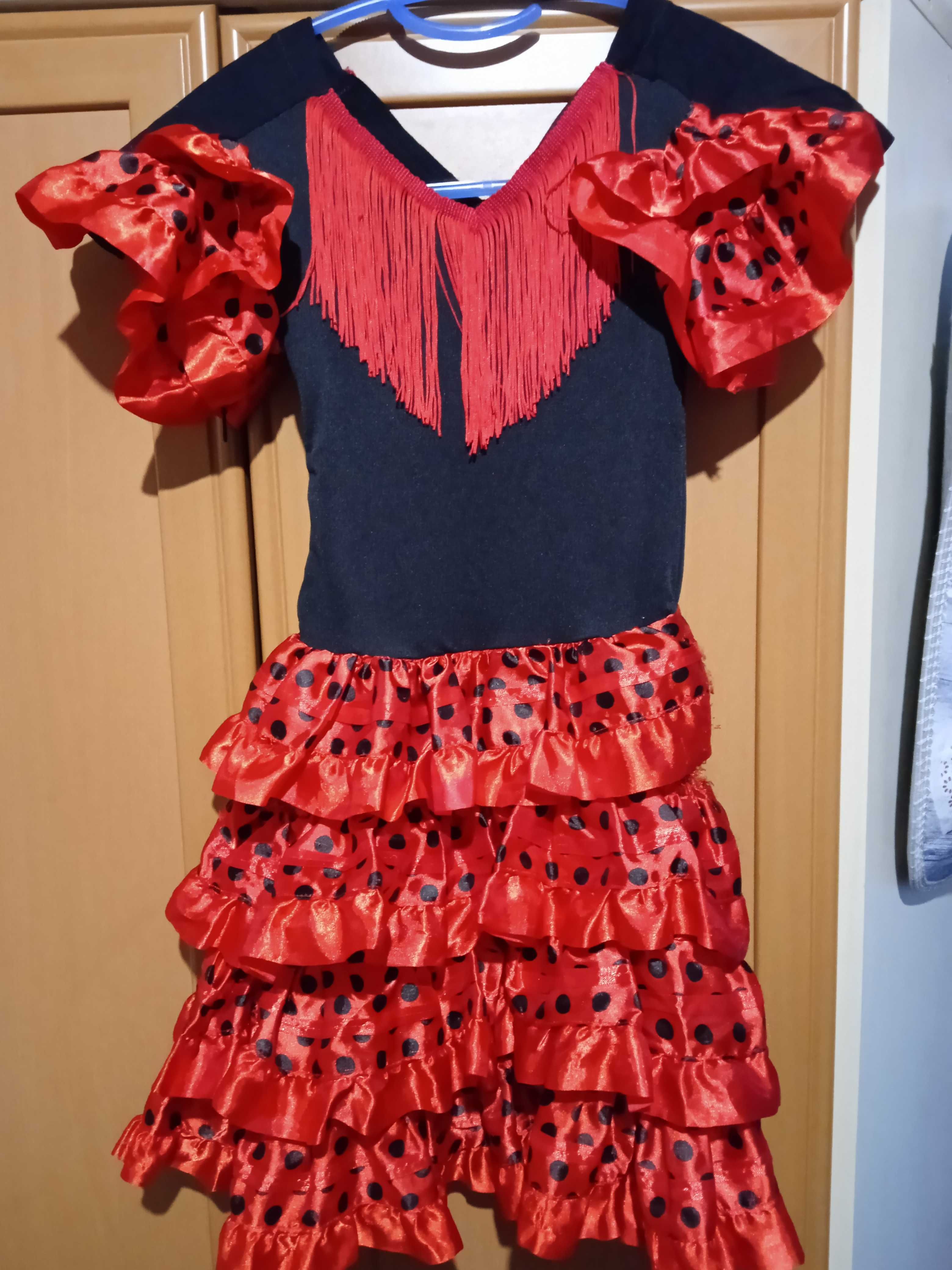 Костюм платье испанки цыганки Кармен в испанском стиле фламенко