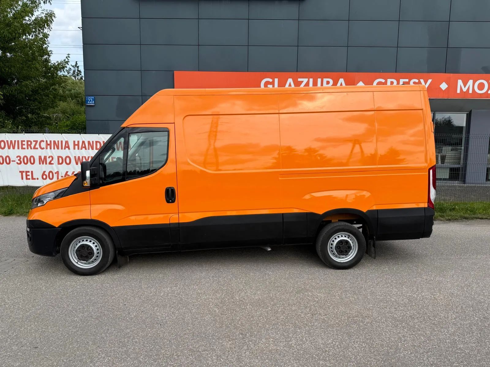 Iveco Daily 35S17, 3.0 170KM, L3H2, Automat HiMatic, Bardzo niski przebieg, Zadbany  Iveco Daily 35S17, 3.0 170KM, L3H2, Automat HiMatic, Niski przebieg