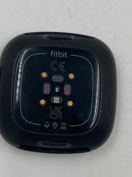 uszkodzony smartwatch fitbit versa 3 czarny nfc wifi bluetooth opis