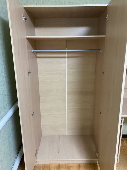 Комплект меблів для підлітків