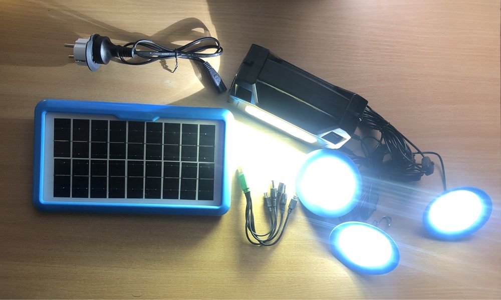 Портативная солнечная станция-павербанк HB1922