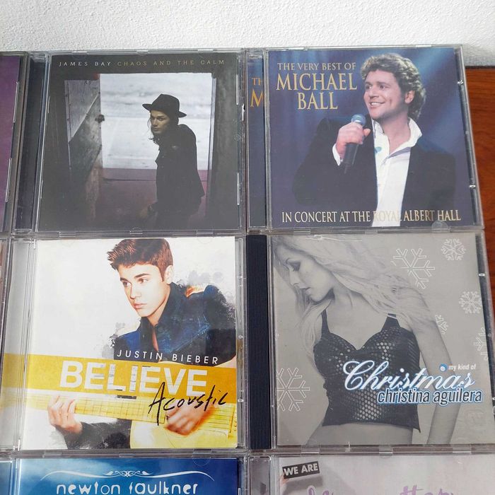 Conjunto de 9 CD's Live James Bay Christina Aguilera Justin Bieber