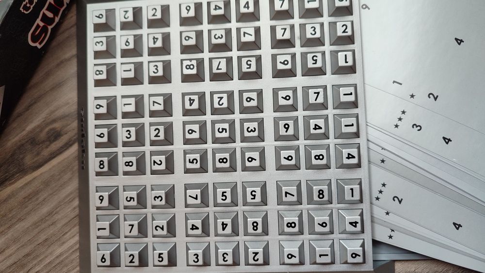 Гра судоку, головоломка