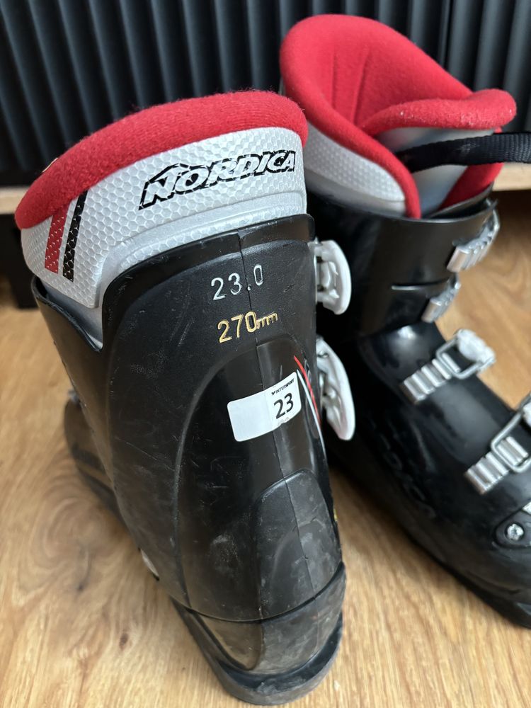 Dziecięce buty narciarskie
