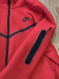 Nike Tech Fleece