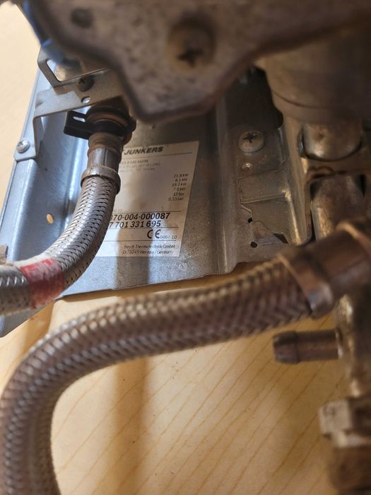 Piec gazowy Junkers na turbinie