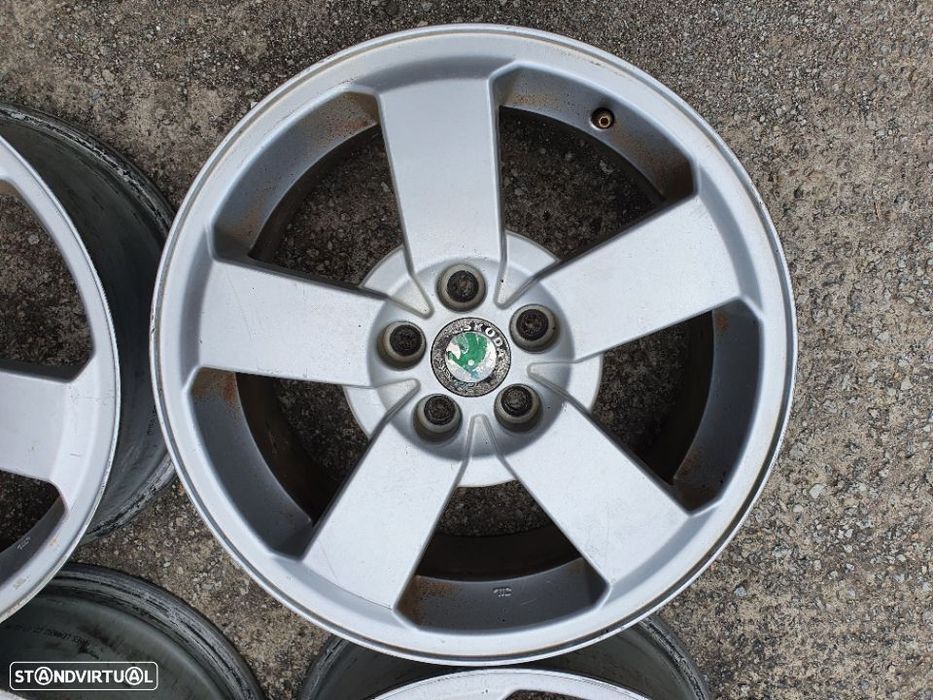 Jantes Skoda 5x112 R16" ORIGINAIS