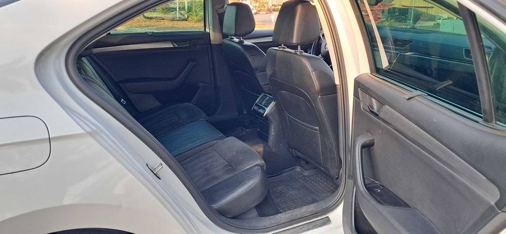 Skoda superb 2.0 TDI 150cv