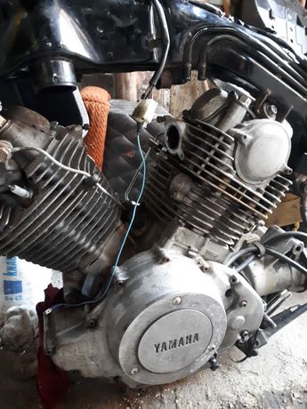 Yamaha xv 750 virago special silnik czesci gaznik zbiornik