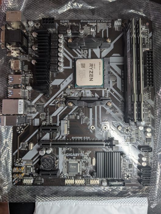 Комплект AM4: Ryzen 3 3100 + Gigabyte B450 + 16GB Ballistix + Кулер