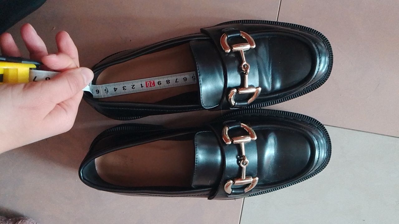 Masywne mokasyny H&M