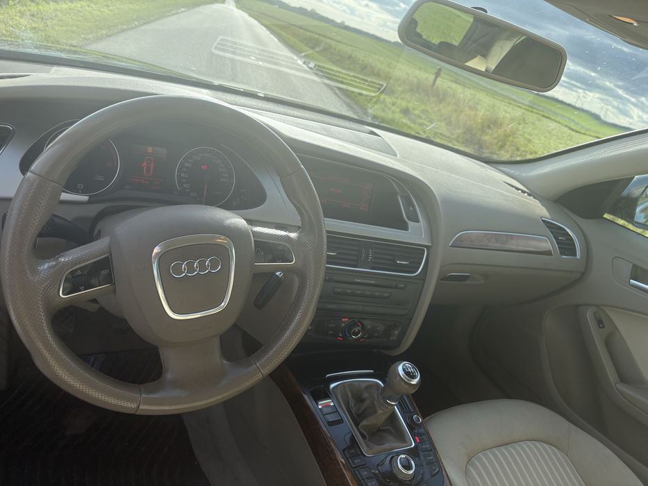 Sprzedam audi a4 b8 2.0tdi