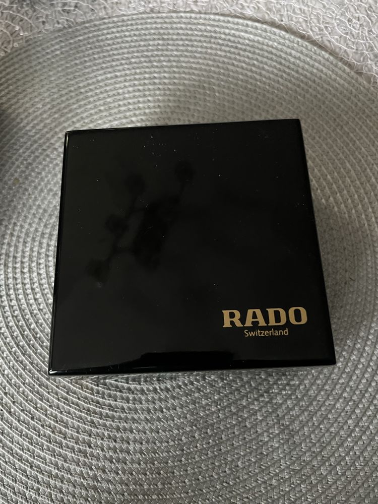 Etui RADO Sprzedam dwa orginalne pudelka