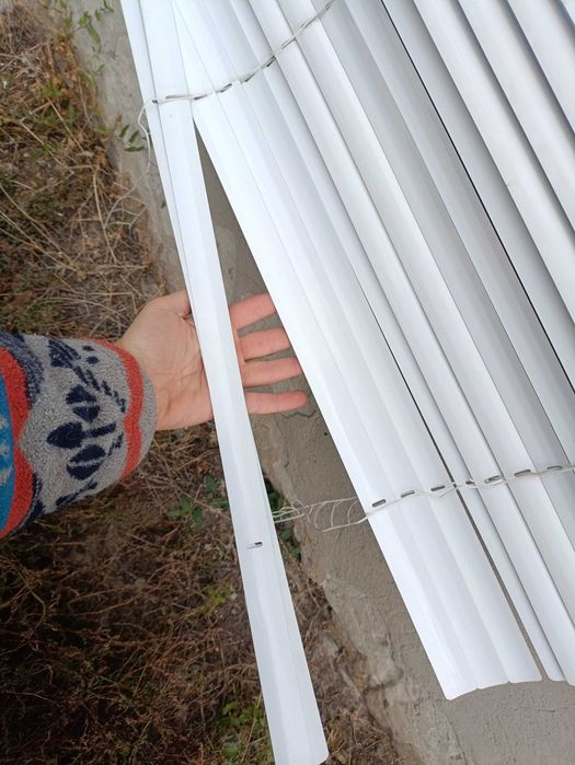 Жалюзи белые 65 на 130 см