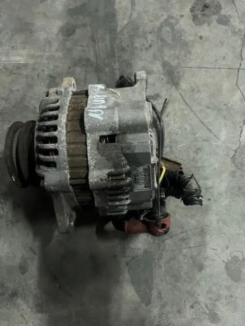Alternador Nissan Navara 2.5 D22 D40 Ref: VK010