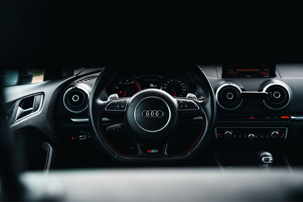 Audi A3/S3  limousine / Quattro/  Stronic