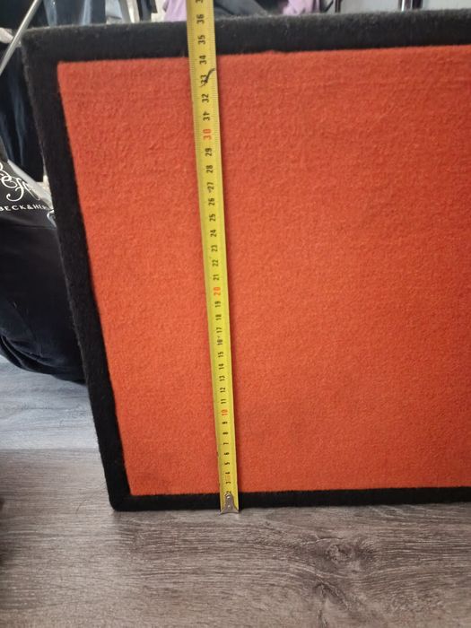 Продам сабвуфер 700 ват