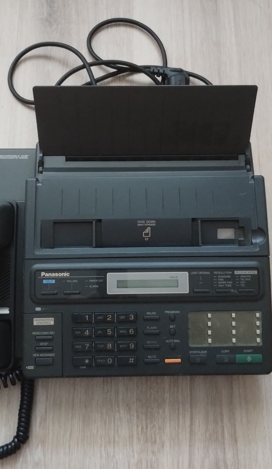 Телефон/факс Panasonic KX-F130