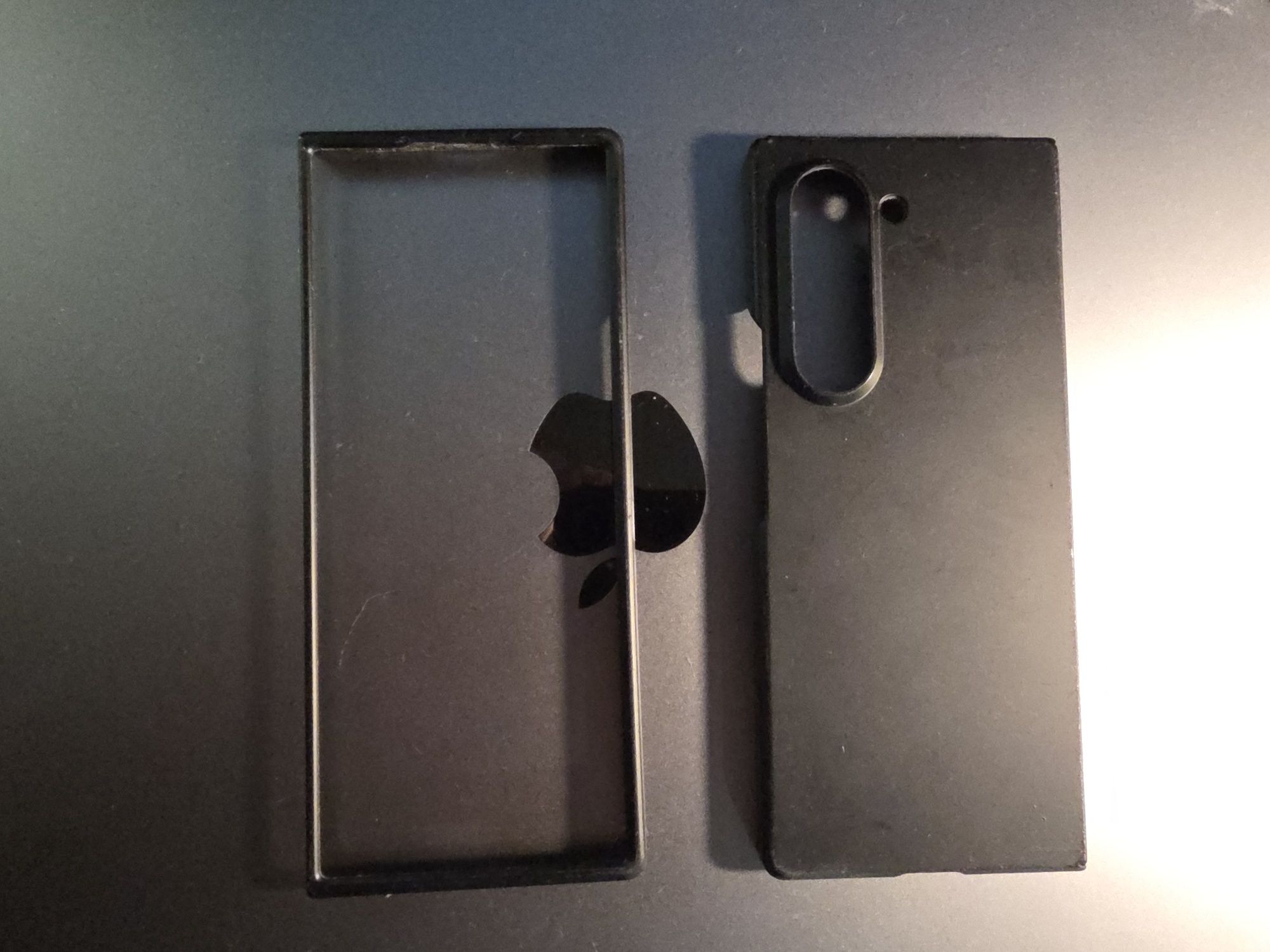 Etui Z Fold6 Spigen oddam