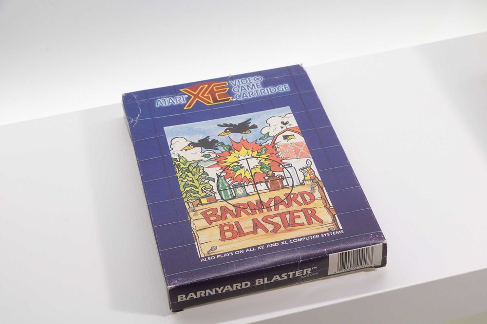 GRA Barnyard Blaster Atari XE XL BOX